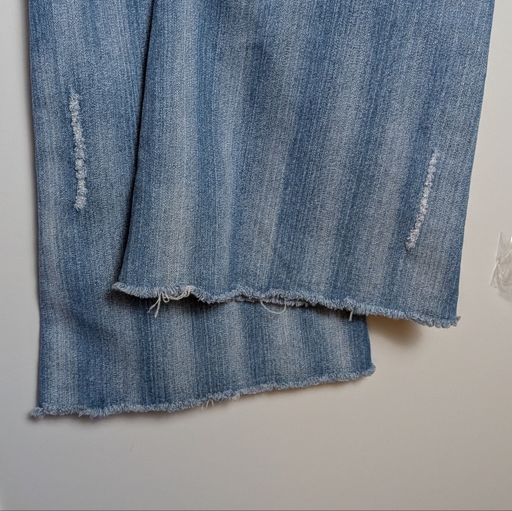 Dollhouse Jeans Women’s Size 9 Distressed Light Wash Flare Denim Vintage Y2K - Picture 10 of 16